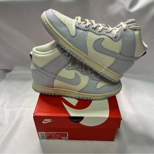 Women’s Nike Dunk High Football Grey Sail New Size 9.5W Men’s Size 8